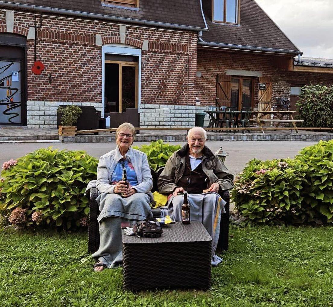 Le Clos Du Clocher Gueudecourt Exteriér fotografie